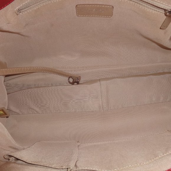 Chanel Shopping Expandable Zip Around Cc Caviar Leather Shoulder Bag - Picture 11 of 13